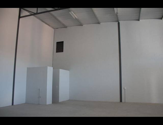 277M² WAREHOUSE TO LET IN MAITLAND